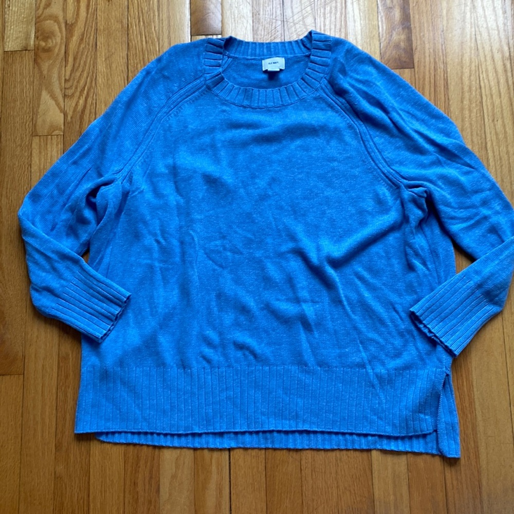 Old Navy Blue Sweater